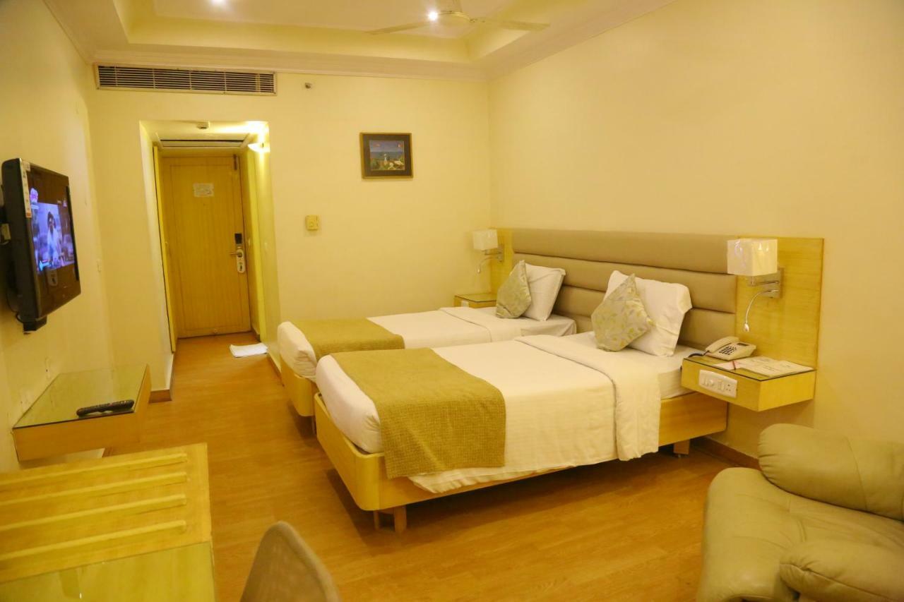 ויסאקפאטנם Royal Fort Hotel מראה חיצוני תמונה