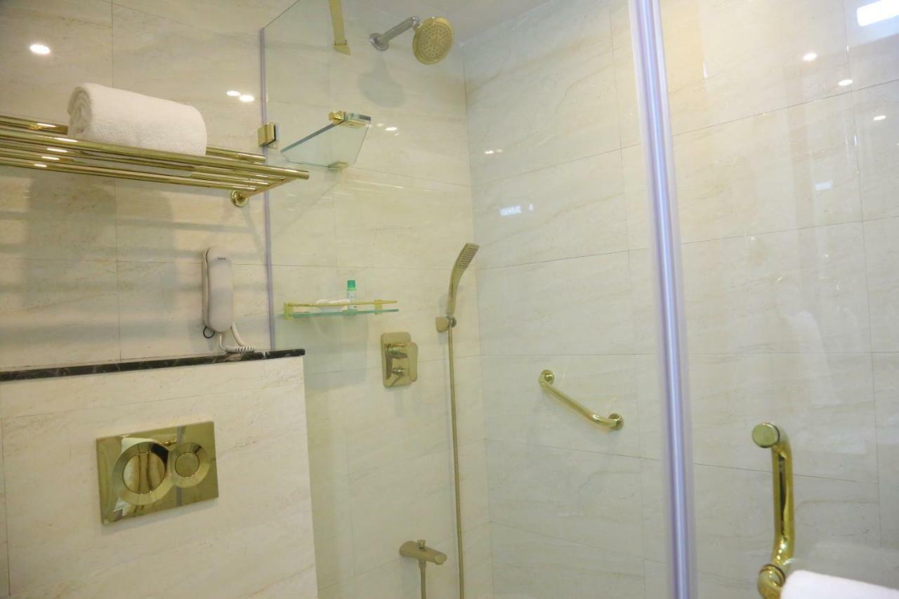 ויסאקפאטנם Royal Fort Hotel מראה חיצוני תמונה